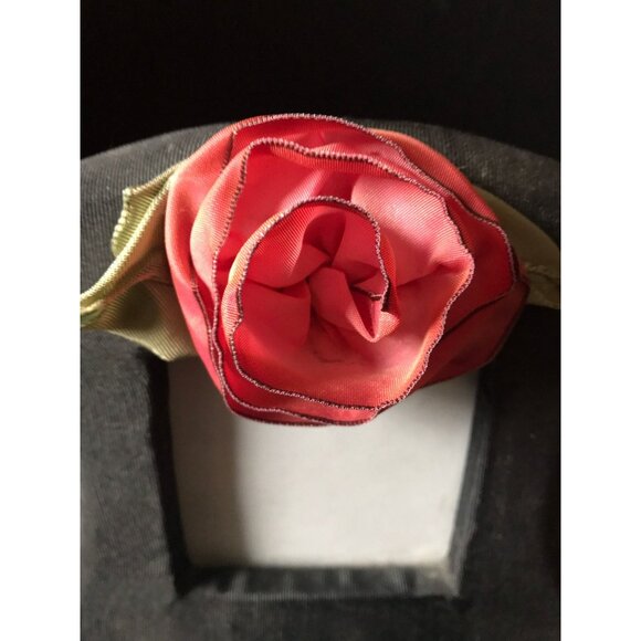 Red Roses with Dark Leaves Surround Ornate Gold Frame. this  Vintage Black & Red Rose Green Leaves Picture Frame Brass Ball Feet NWOT Photo 3